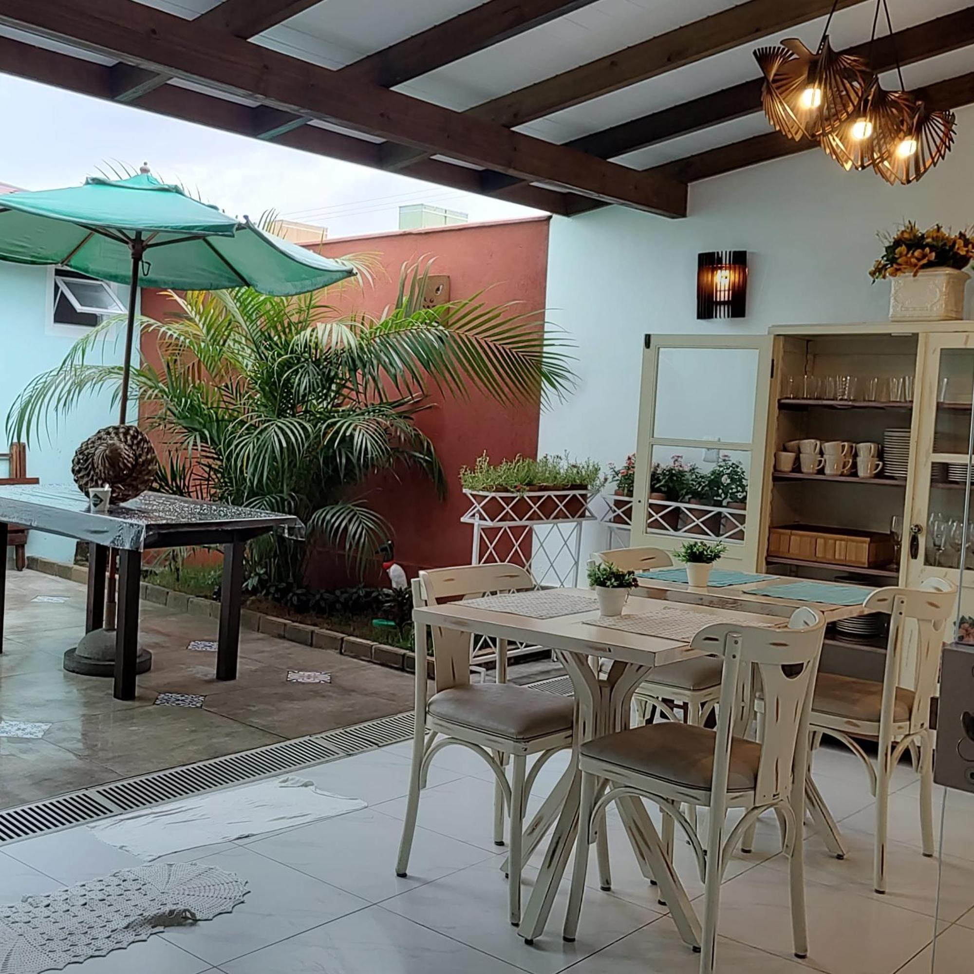 Perola De Bombinhas Hotel Exterior photo
